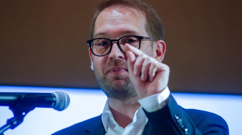 Dominic Fritz pune condiții pentru Guvernul Niculescu: „USR nu va vota dacă va include miniștri PSD”