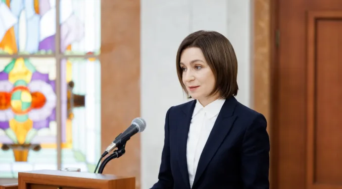 Maia Sandu avertizează: „O Moldovă controlată de Kremlin ar face Ucraina mai vulnerabilă”. Chișinăul își întărește apărarea